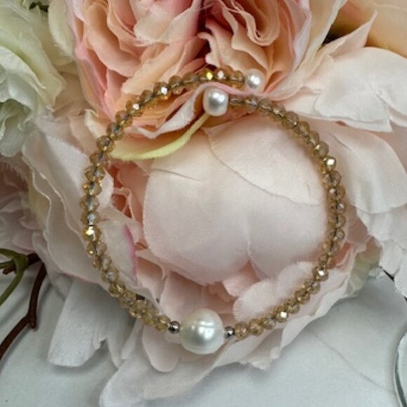 6-11mm White Cultured Freshwater Pearl Crystal Stainless Steel Wire Bracelet - Picture 5 of 6